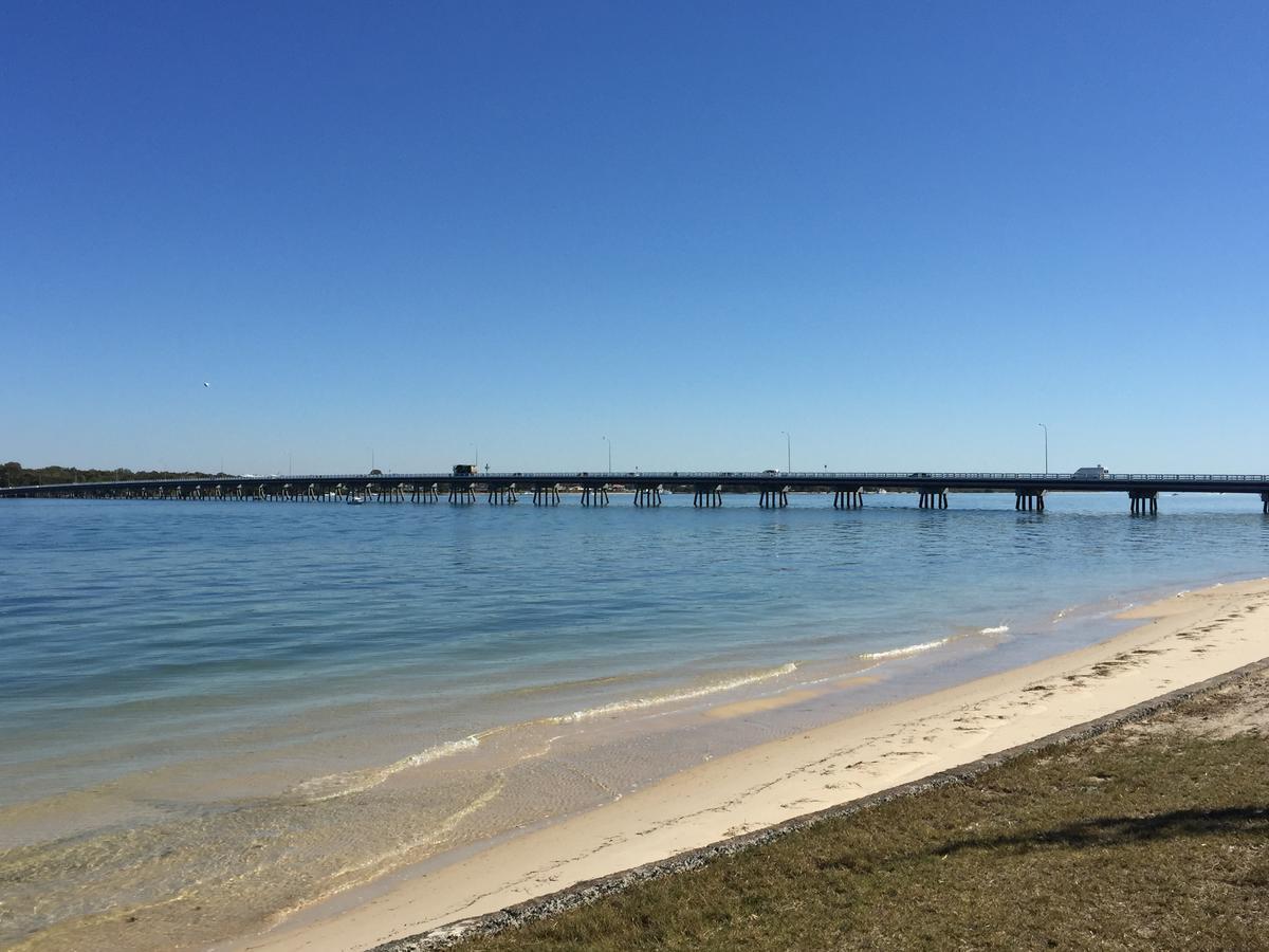 Bribie Waterways Motel Bongaree Exterior foto